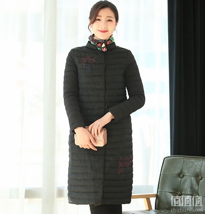 千仞岗女士羽绒服