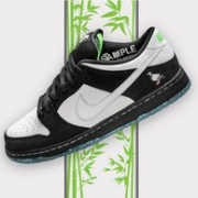 9点：Nike 耐克 Staple x Nike SB Dunk Low 男子滑板鞋