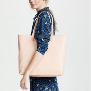 Madewell全线6折起，Zipper Transport 女士真皮带拉链托特包 6折$112.8 两色