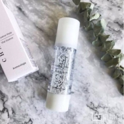国内￥1250，口碑贵妇牌 Chantecaille 香缇卡 明星产品 花妍活肤精华液