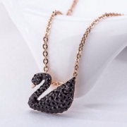 SWAROVSKI 施华洛世奇 5204133 经典黑色天鹅项链