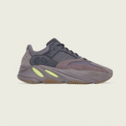 adidas 阿迪达斯 YEEZY BOOST 700 EE9614 男女经典鞋 2599元包邮