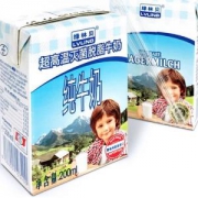LVLINB 绿林贝 脱脂纯牛奶 200ml*24盒