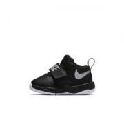 NIKE 耐克 881943 儿童运动休闲鞋