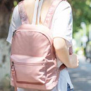 MINISO 名创优品 36852480694 字母双肩包