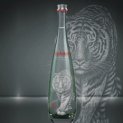 买瓶子送水，农夫山泉 玻璃瓶装 天然矿泉水 750ml*8瓶