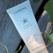 Lumene 优姿婷 Kirkas 芸莓深层清洁洗面奶 100ml Prime会员凑单免费直邮含税