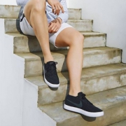 NIKE 耐克 NIKE ESSENTIALIST 男士透气休闲鞋 819810