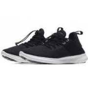 NIKE 耐克 FREE RN CMTR 880842 女子跑步鞋