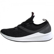 new balance Fresh Foam Lazr WLAZRMT 女士跑鞋