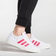 Adidas 阿迪达斯  NEO 女款休闲板鞋 DA9530/DB0096 2色