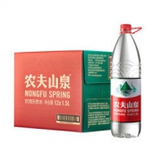 农夫山泉 饮用天然水1.5L 1*12瓶 整箱 30.9元