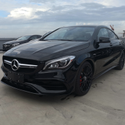 奔驰（benz） 奔驰 CLA45 AMG 现车 暗夜天幕特别版 黑外/黑内 现车优惠9万元