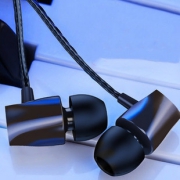 喜思黎x3入耳式重低音带麦耳机