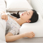 网易严选 泰国制造 天然乳胶枕 护肩舒眠 169元包邮