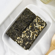 旗舰店发货，波力 海苔椰丝脆 84g桶装