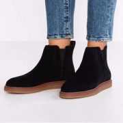 限尺码，Clarks 其乐 Dove Madeline 女士反绒皮切尔西短靴 Prime会员免费直邮含税