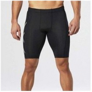 中亚Prime会员、限L码： 2XU 男士 Hyoptik 压缩短裤 108.87元