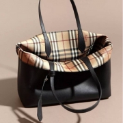 意大利产，Burberry 女士Lavenby中号战马格纹双面两用牛皮托特包 两色
