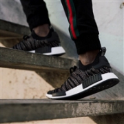 adidas 阿迪达斯 Originals NMD R1 STLT 阿迪达斯 男士运动鞋