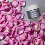 露得清（Neutrogena）  Rapid Wrinkle Repair 视黄醇抗皱再生面霜 48ml *2件