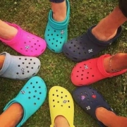 亚马逊海外购 Crocs卡骆驰精选鞋款促销