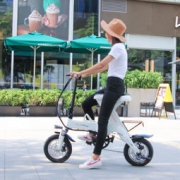 英格威 单人可折叠电动车 48V6A 助力续航30-35KM 1399元包邮（满减）