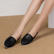 37码，19新款 ECCO 爱步 触感 2.0 女士真皮一脚蹬平底鞋 国内￥1399 Prime会员免费直邮含税