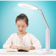 一人e灯 LED护眼台灯 白色  219元包邮