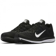 NIKE 耐克 Zoom Winflo 5 AA7414 女子跑步鞋