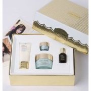 ESTEE LAUDER 雅诗兰黛 小黄瓜面霜套装（小黄瓜面霜50ml+小棕瓶精华15ml+洁面乳30ml+眼霜5ml） 349元包邮包税（需用券）
