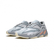 adidas 阿迪达斯 YEEZY BOOST 700 EG7597 男子运动休闲鞋 2329元包邮（双重优惠）