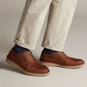 19新款，Clarks 其乐 Vargo Plain 男士真皮系带休闲鞋 Prime会员直邮含税