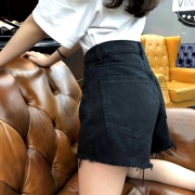黑色高腰牛仔短裤毛边阔腿热裤 券后￥28