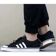 adidas Originals Nizza 新黑白