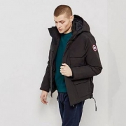 Canada Goose 加拿大鹅 精选多款男女士羽绒服满£600立减£200，男士Maitland Parka派克羽绒服 低至£575