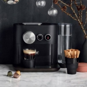 国内￥2388，NESPRESSO 奈斯派索 Expert C80 智能全自动胶囊咖啡机 Prime会员免费直邮含税