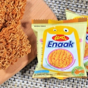 印尼进口，GEMEZ Enaak Extra小鸡风味干脆面 16g*15包