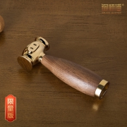 铜师傅 铜木主义 《猪年限量纪念版小猪锤开瓶器》创意礼品 99元
