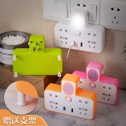 带夜灯多功能USB充电插座转换器 券后￥19.9