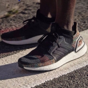 Adidas 阿迪达斯 UltraBOOST 19 女子跑步鞋