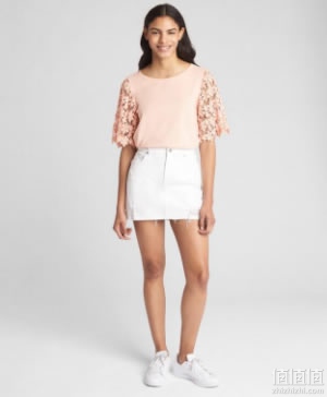 GAP品牌服装特卖