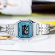 CASIO 卡西欧 复古小方块 中性电子表