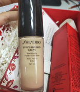 适合夏季使用！Shiseido 资生堂 智能感应持久哑光粉底液 30ml
