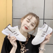 第二件9.9！ins超火网红运动女鞋 券后￥29.9