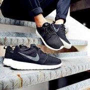 17日0点：NIKE 耐克 Roshe One 休闲运动鞋