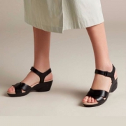 Clarks 其乐 Lynette Deb 女士坡跟凉鞋 2色 Prime会员免费直邮含税