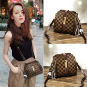 优哈 新款潮百搭手提单肩斜挎女包 券后￥39