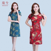 夏季时尚透气连衣裙妈妈装