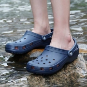 Crocs 卡骆驰 Classic 中性洞洞鞋 10001 2色